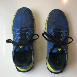 Boys Adidas Tennis Shoes